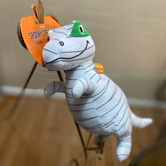 - Fringe Mommy Dinosaur Dog Toy With Squeaker. - Picture 8 of 10